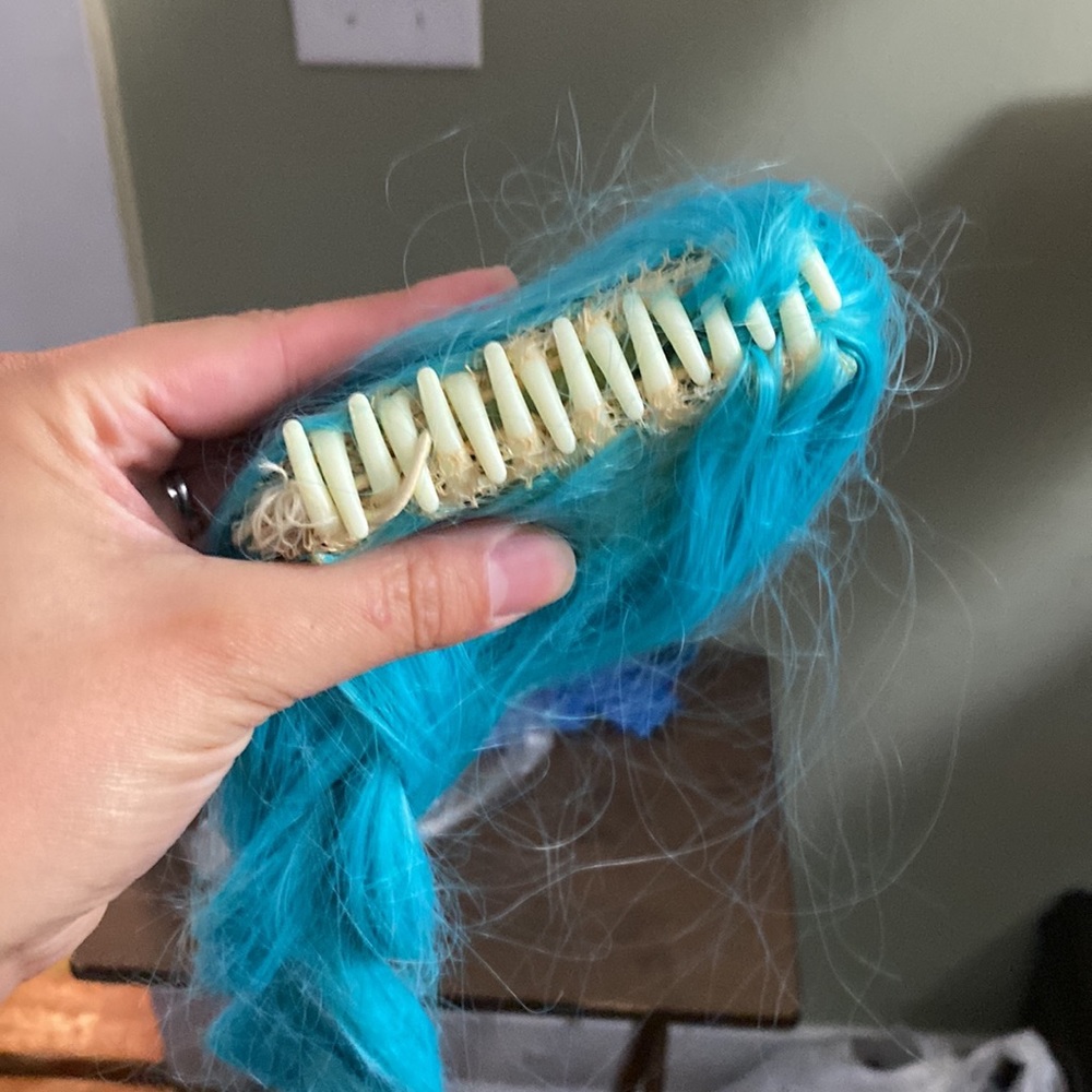 Blue wig - Picture 6 of 6